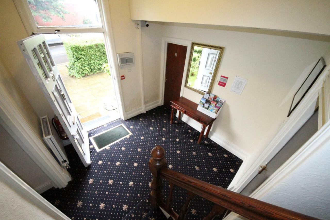 Avalon Guest House Leeds  Eksteriør bilde