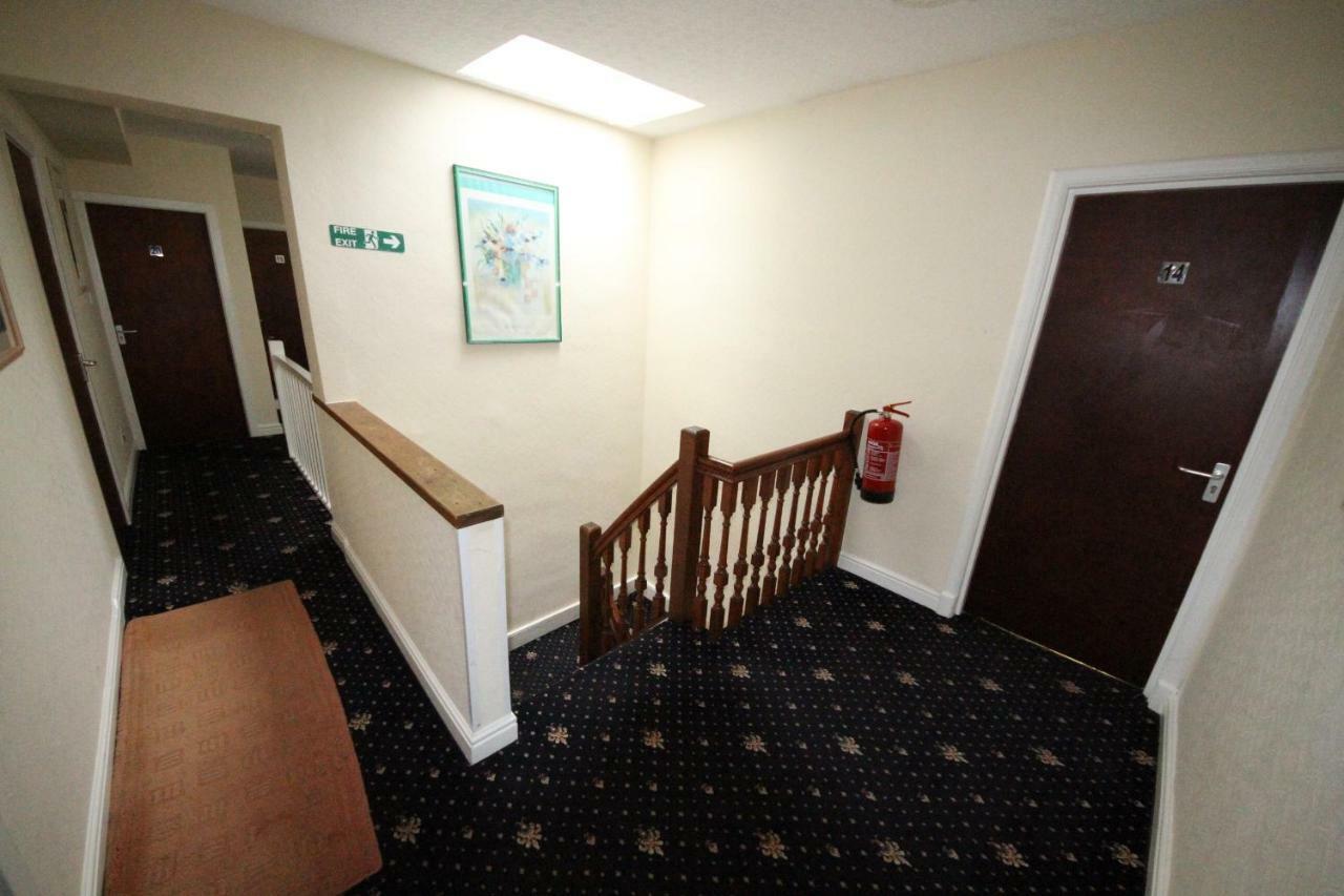 Avalon Guest House Leeds  Eksteriør bilde